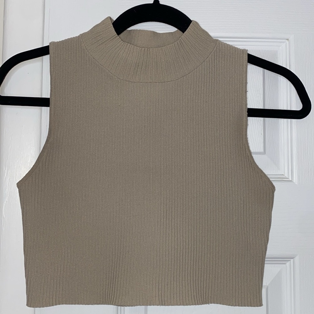 Glassons - Ribbed - Crop Top - Mock Neck - Tank - SMALL - Picture 4 of 6